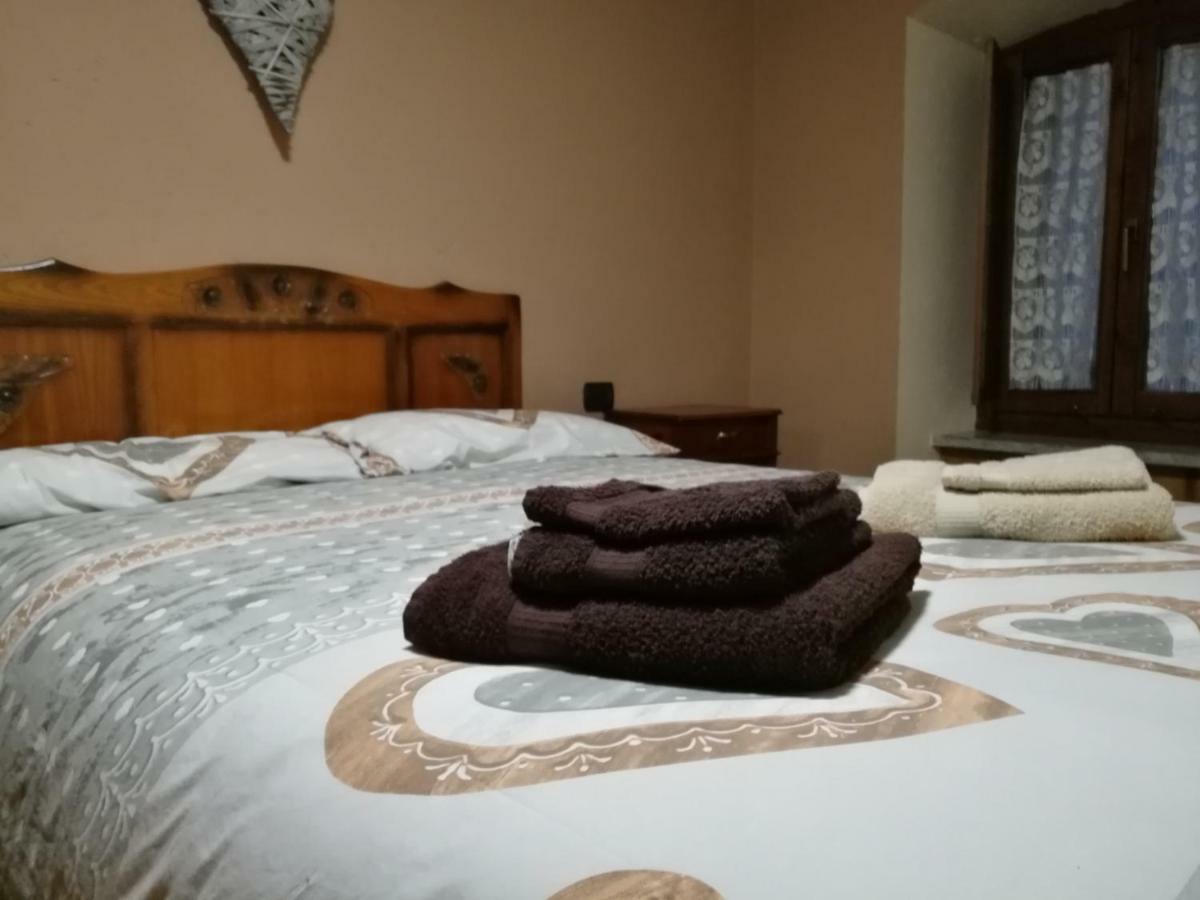 Casa Vacanza In Centro A La Salle Buitenkant foto