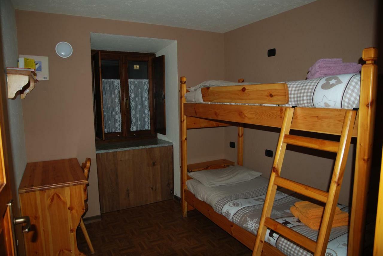 Casa Vacanza In Centro A La Salle Buitenkant foto